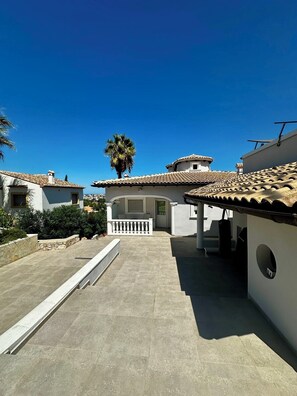 Exterior - Vrbo Property (VC)