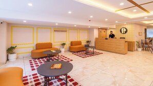 Reception - The Hosteller Gurgaon (Gurugram)