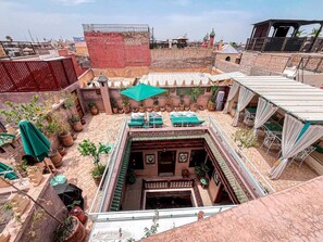 Superior Double Room | Outdoor dining