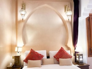 Superior Double Room | In-room safe, iron/ironing board, free WiFi