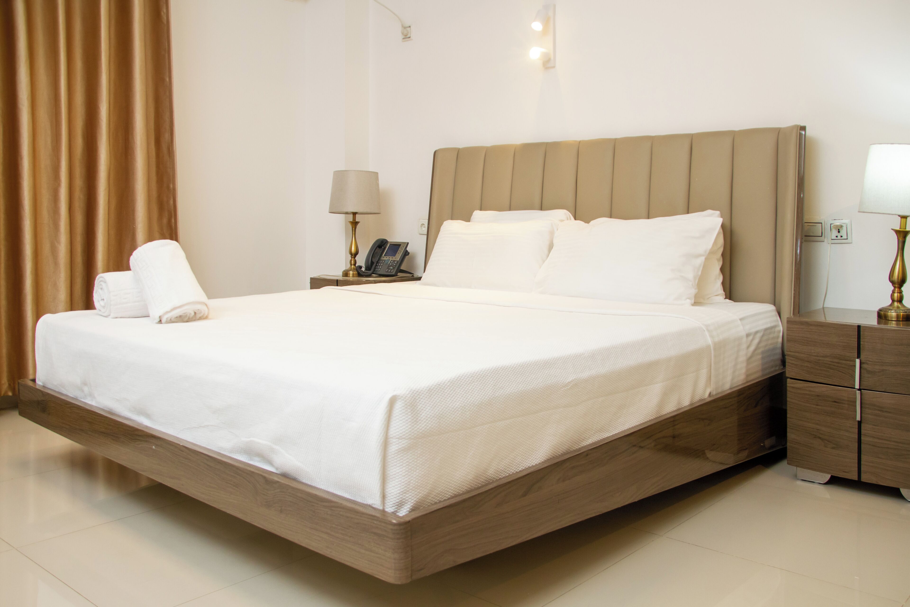 Luxury-Doppelzimmer | Laptopgeeigneter Arbeitsplatz, kostenloses WLAN