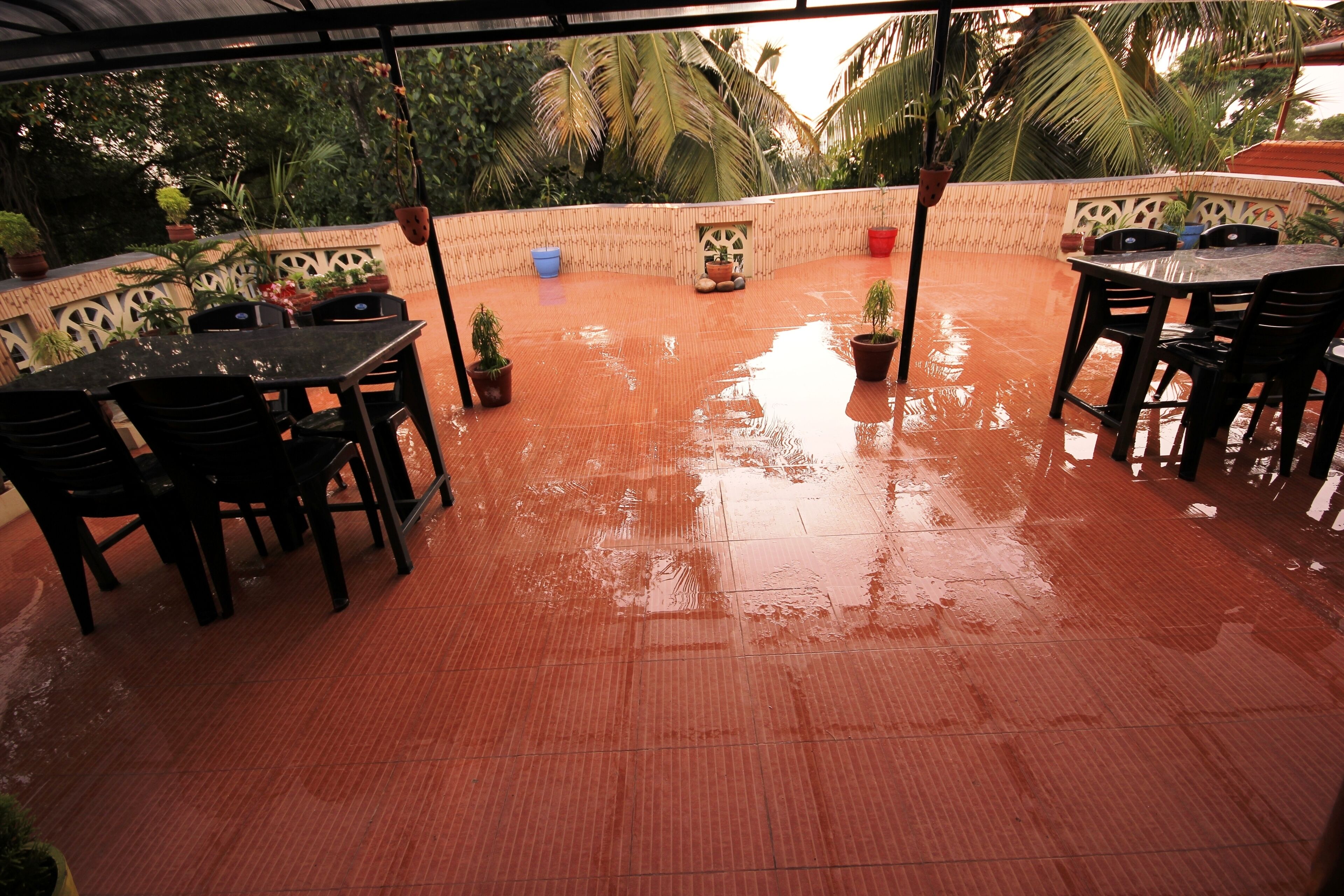 Classic Apartment, Terrace, Sea View | Outdoor dining