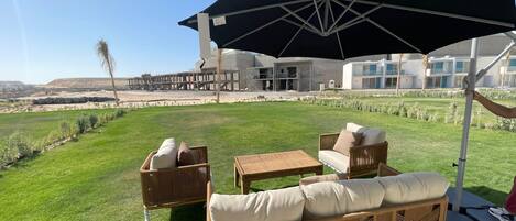 Villa, 4 Bedrooms, Lake View | Terrace/patio