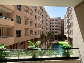 Property grounds - Apartment in the center of Marrakech 5 minutes from the Casino de Marrakech. (Marrakech)