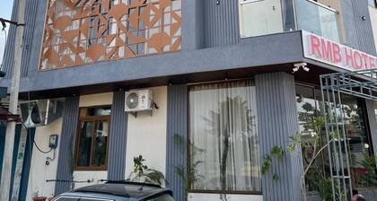 RMB HOTEL AND RESTAURANT