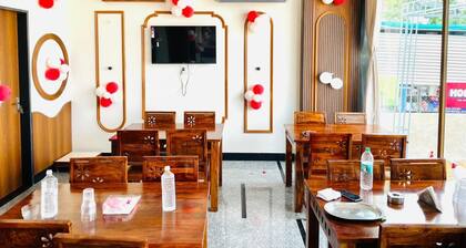 RMB HOTEL AND RESTAURANT