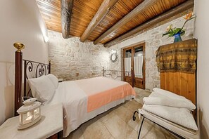 House | 1 bedroom - Villa Poseidon - Family Suite In Zante w Pool (Zakynthos)