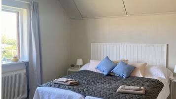 3 chambres, fer et planche Ă repasser, Wi-Fi, draps fournis