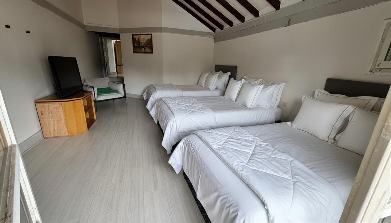 6 Schlafzimmer, Bügeleisen/Bügelbrett, WLAN, Bettwäsche