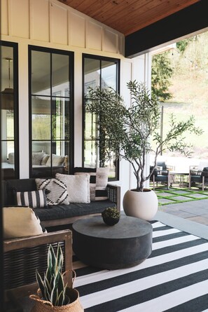 Terrace/patio - Group destination! 19 beds. Basketball/pickleball court/hottub/sauna/coldplunge. (Monroe)