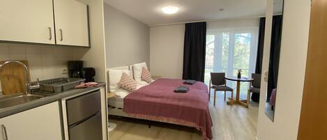 1 Schlafzimmer, WLAN, Bettwäsche