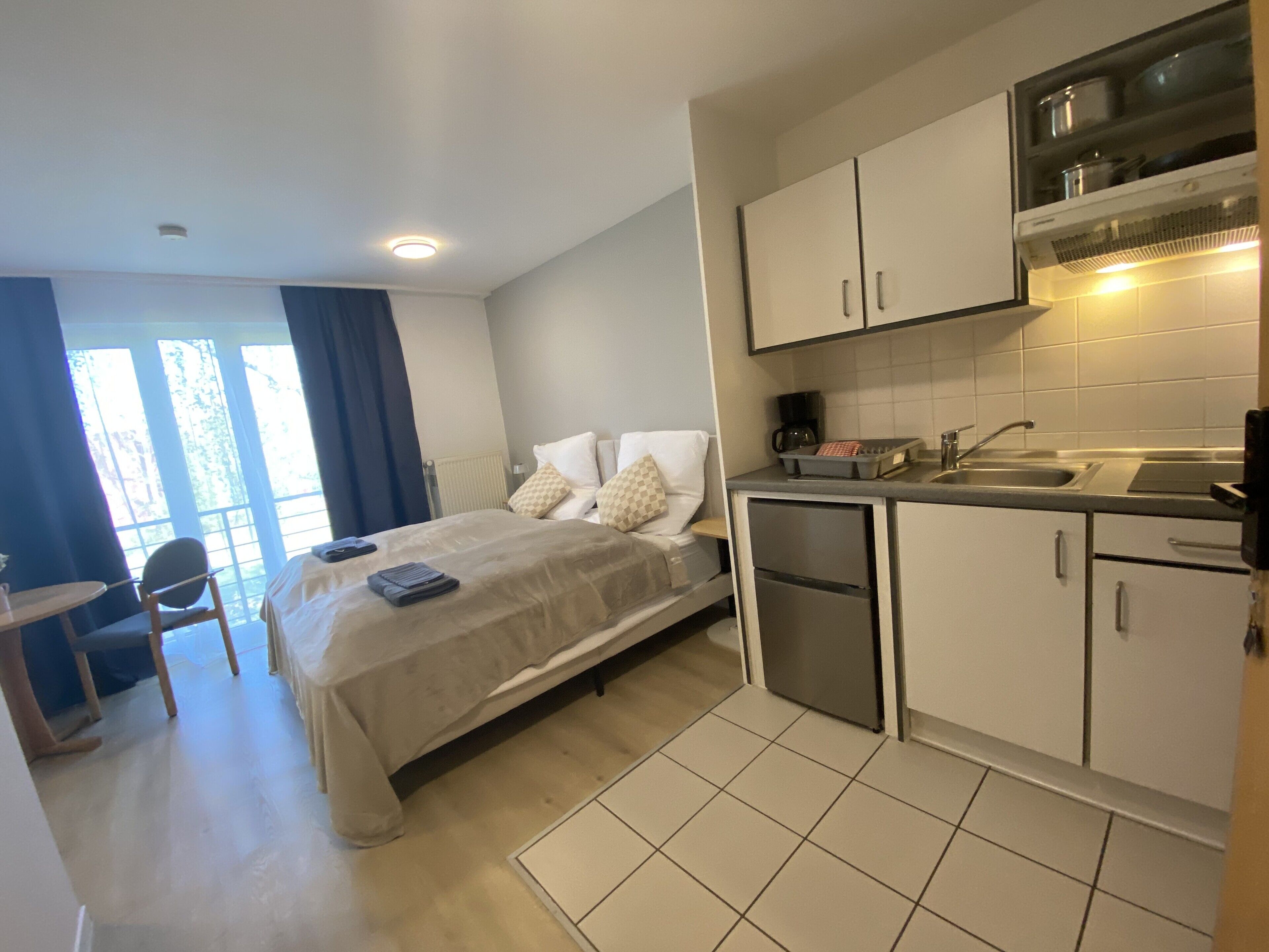 1 bedroom, WiFi, bed sheets