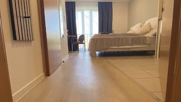 1 habitación, wifi y ropa de cama