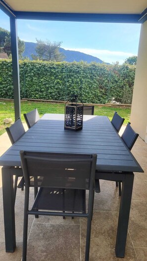 Ristorazione all'aperto