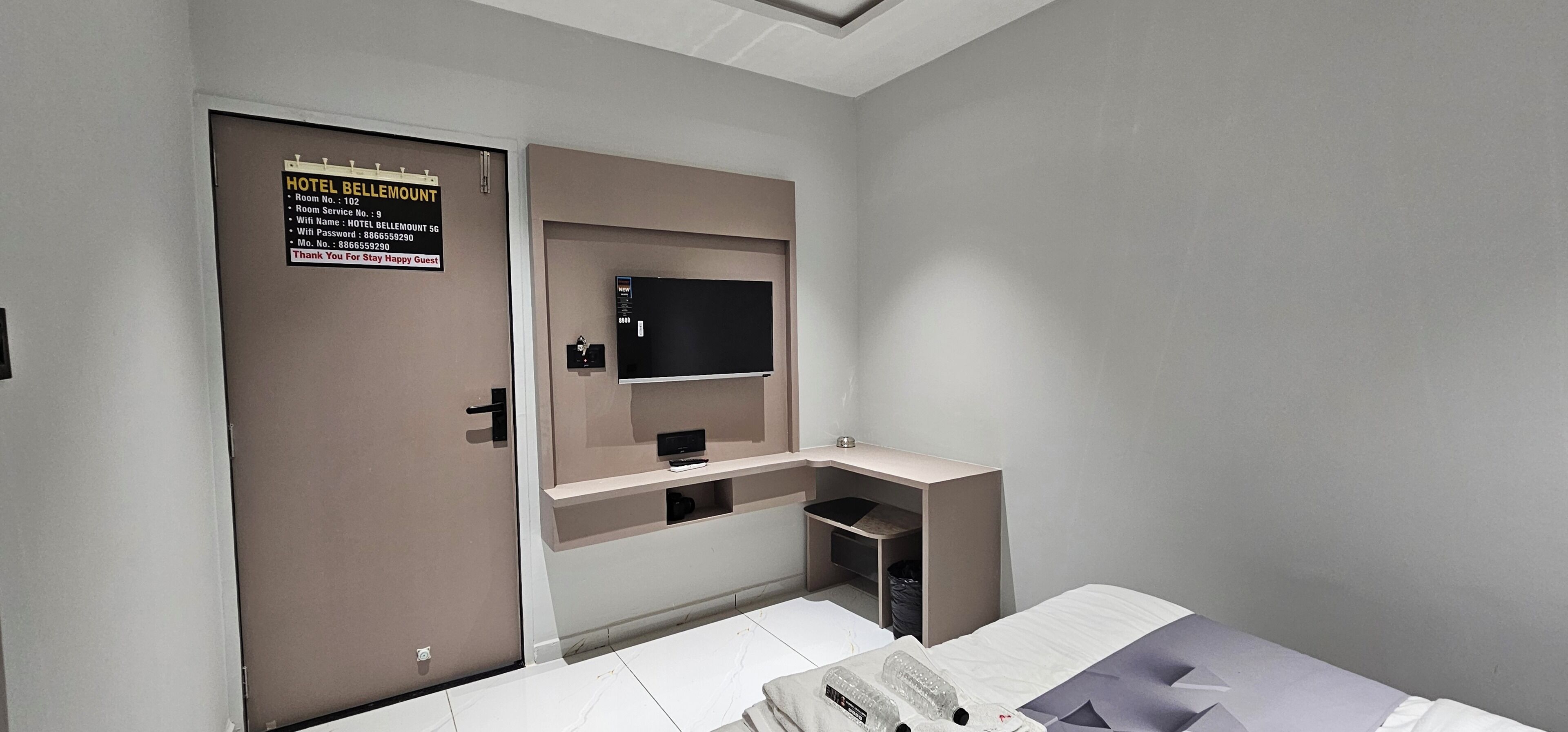 Deluxe Double Room, City View | In-room safe, desk, laptop workspace, iron/ironing board