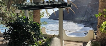 Oceanfront Playa Las Gaviotas – Private Beach Tenerife, Ocean Front Canarias 2