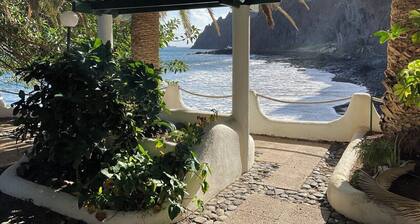 Oceanfront Playa Las Gaviotas – Private Beach Tenerife, Ocean Front Canarias 2