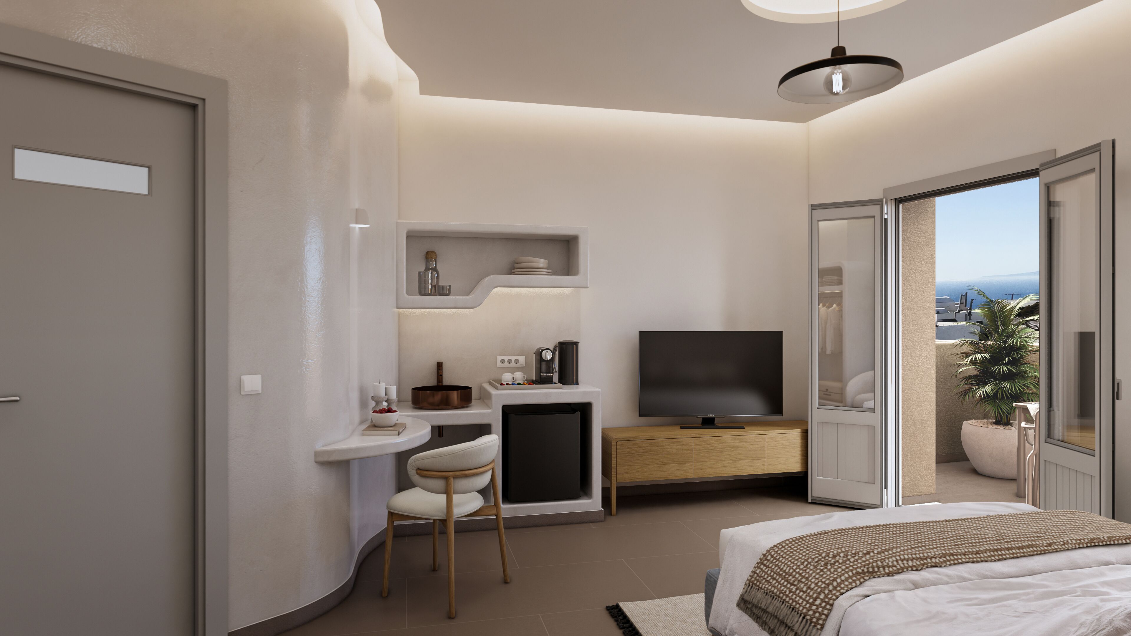 Une chambre d’hôtel moderne équipée d’un lit, d’une télévision, d’un bureau avec une machine à café, d’une chaise et d’un balcon avec vue.
