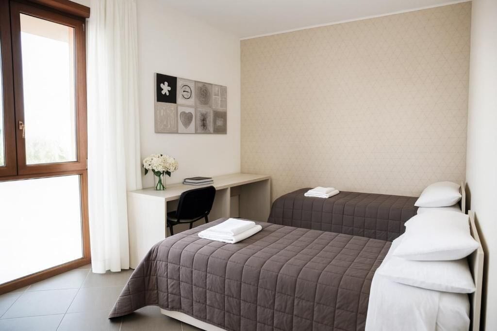 Apartment (3F) | In-room safe, soundproofing, iron/ironing board, free WiFi
