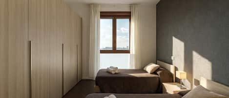 Apartment (5D) | In-room safe, soundproofing, iron/ironing board, free WiFi