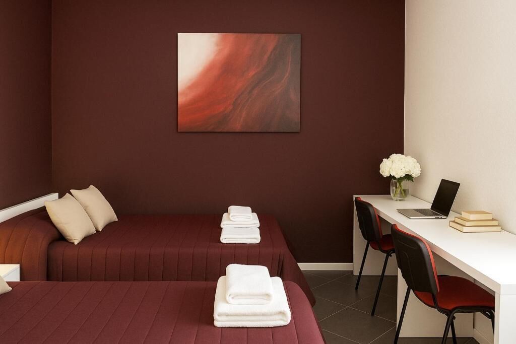 Apartment (10E) | In-room safe, soundproofing, iron/ironing board, free WiFi