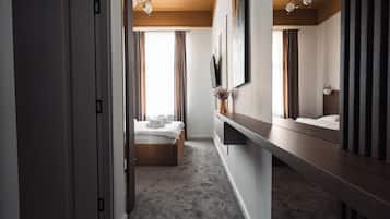 Double Room, City View | Free WiFi