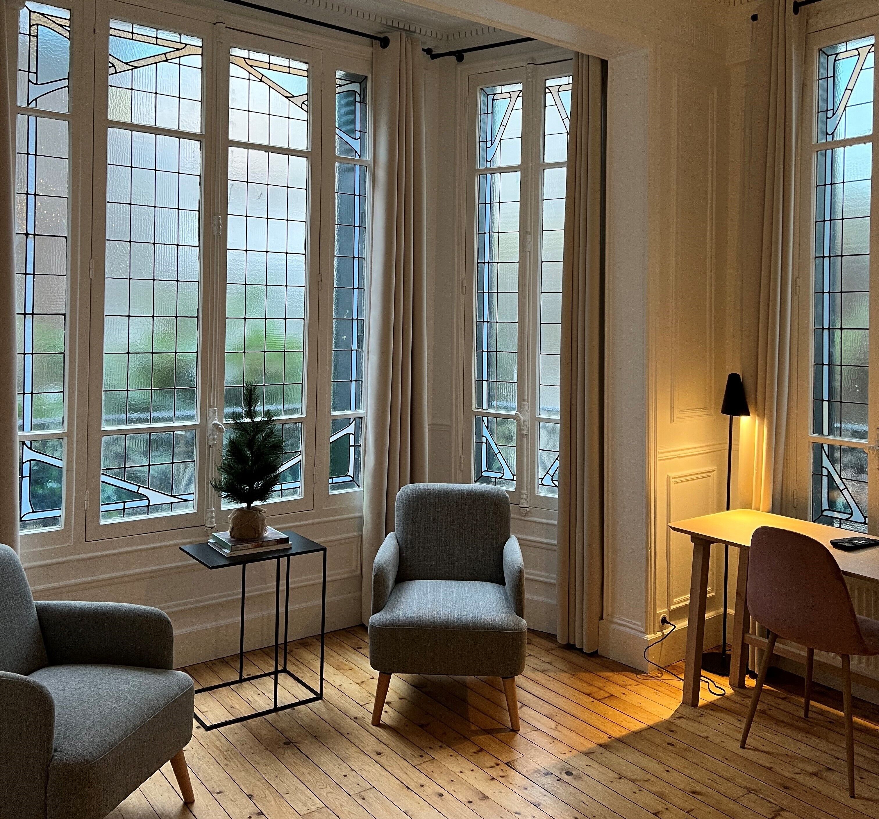 In-room safe, blackout curtains, free WiFi