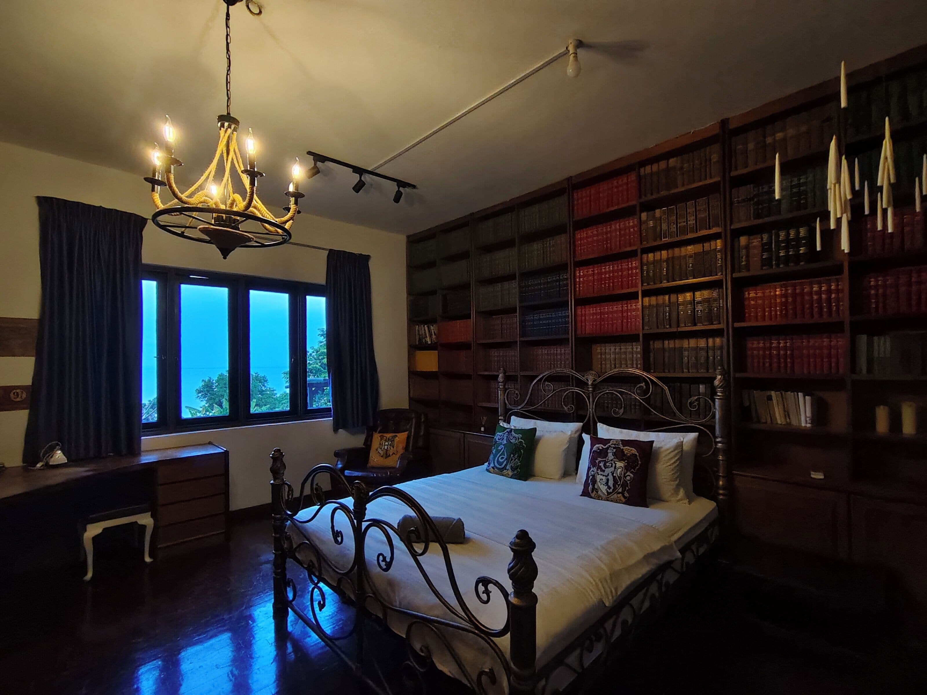 Premium bedding, pillow-top beds, minibar, blackout curtains