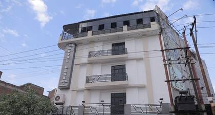 The Royal Casa Hotel And Banquet