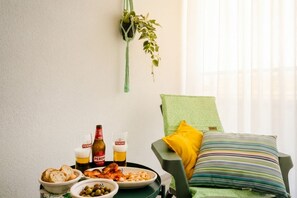 Dining - St. Francis Loft Modern - Elegant Comfort (Bari)