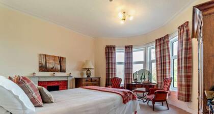 Dunoon - Sleeps 17 - Group Retreat With Parking