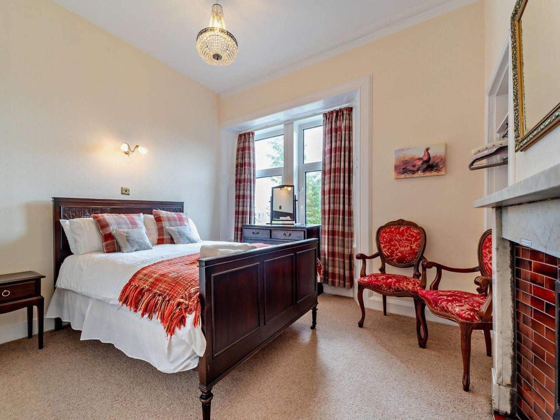 7 bedrooms, free WiFi, bed sheets