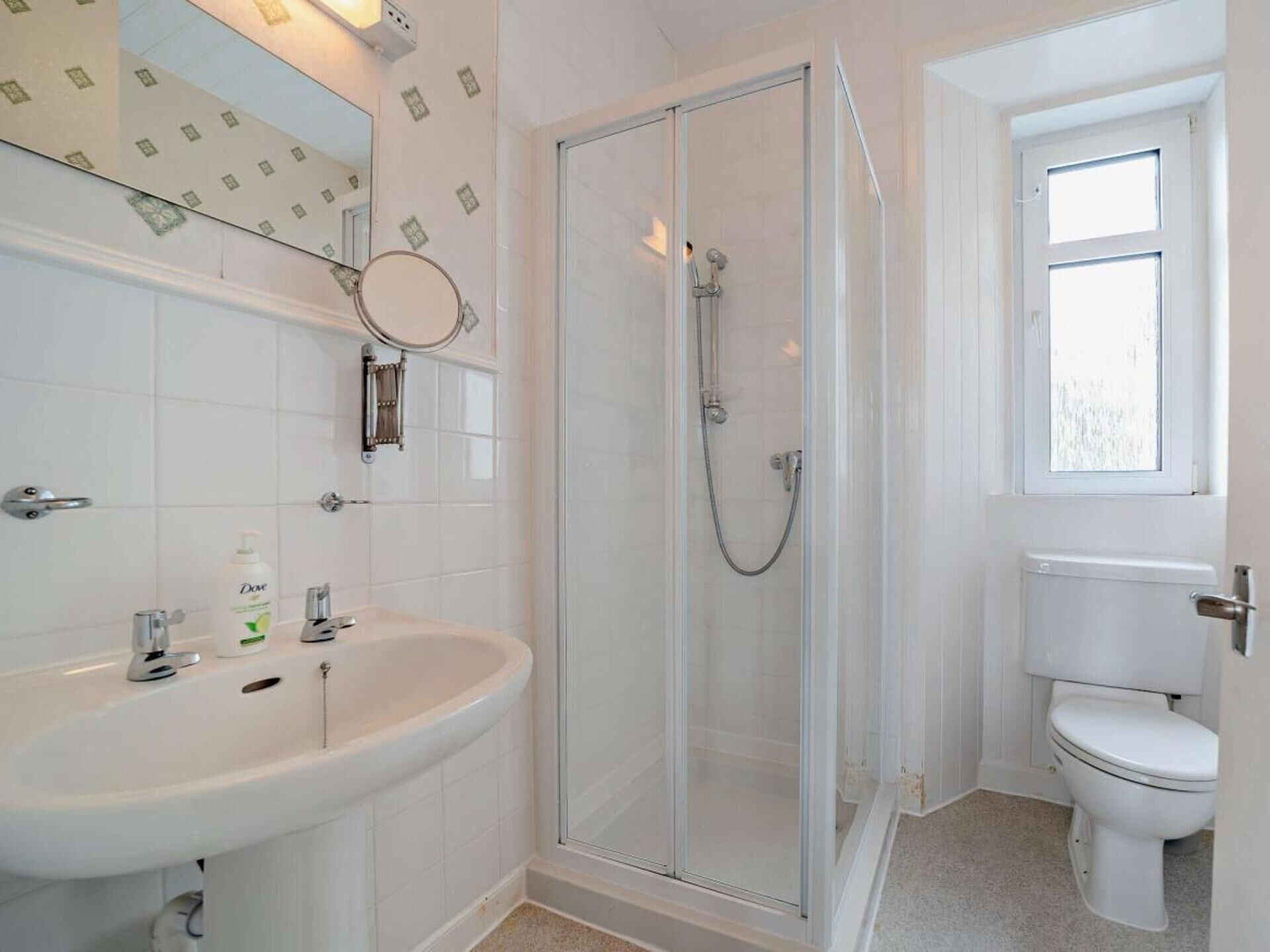 Ensemble douche/baignoire, baignoire relaxante profonde