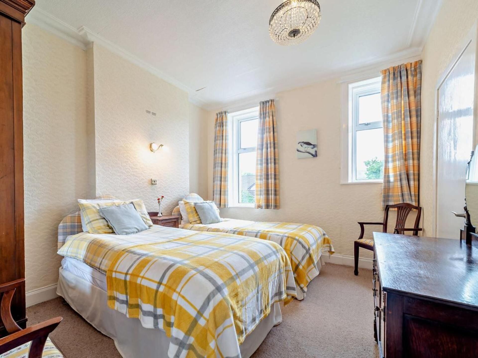7 bedrooms, free WiFi, bed sheets
