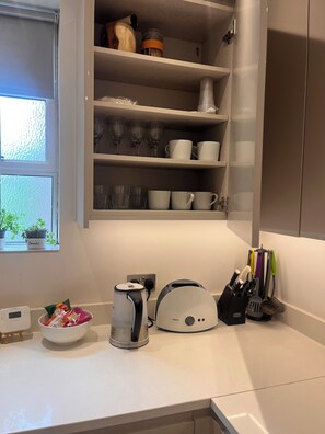 Interior - Fabulous 2-bedroom apartment in NW8 London perfect for your stay (London)