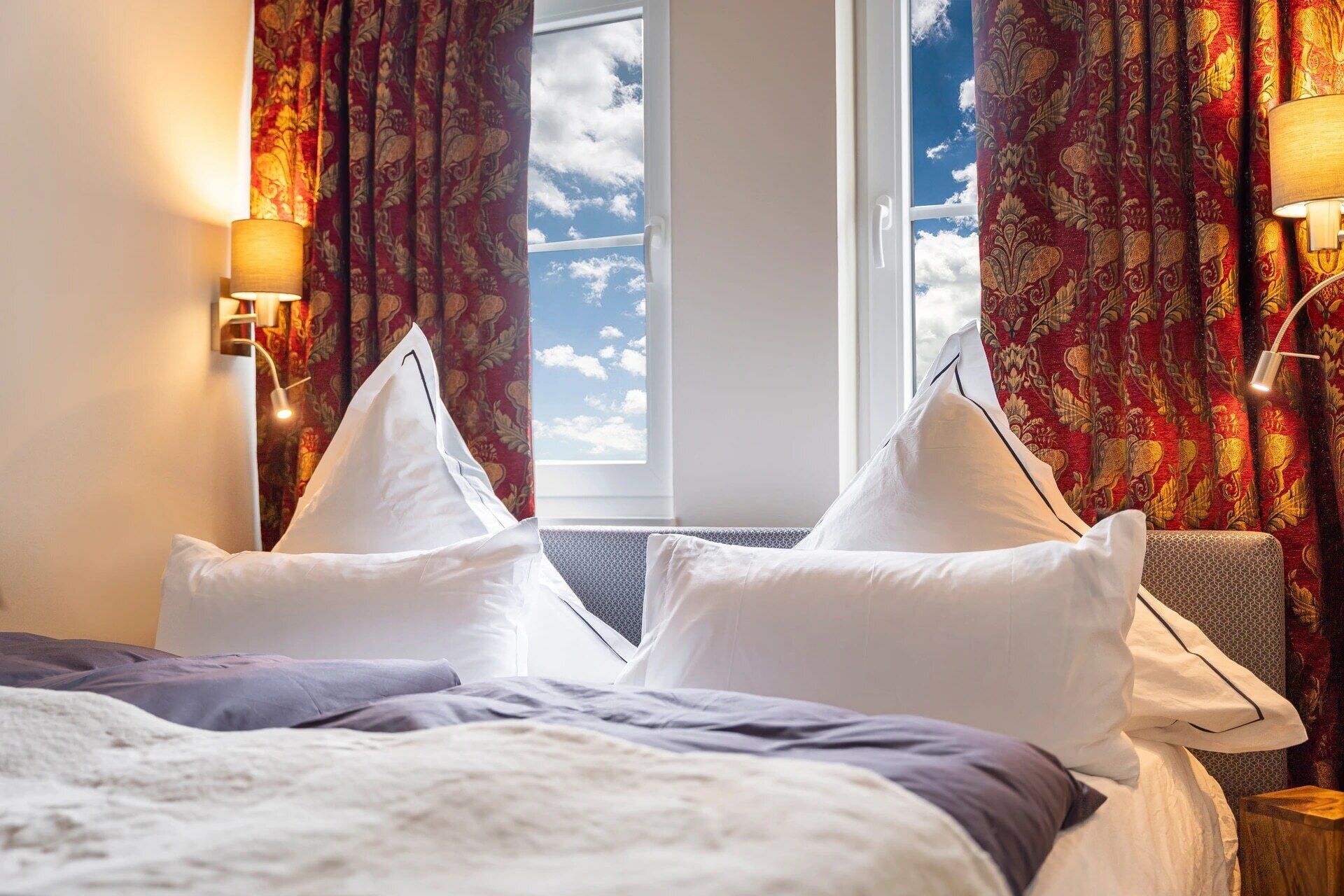 Luxury Apartment, Balcony, Sea View