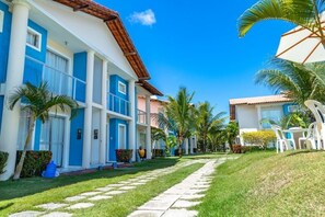 Outdoor dining - Residencial Mont Sião 1 e 2 (Porto Seguro)