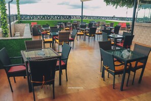 Exterior - Wellington Blu hotel & Suites (Independence Layout)