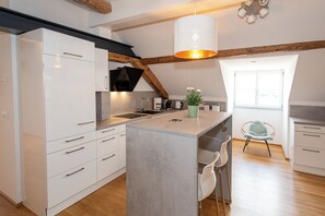 Private kitchen - Haus Spiegel - Penthouse with roof terrace - Time out (Lindau (Bodensee))