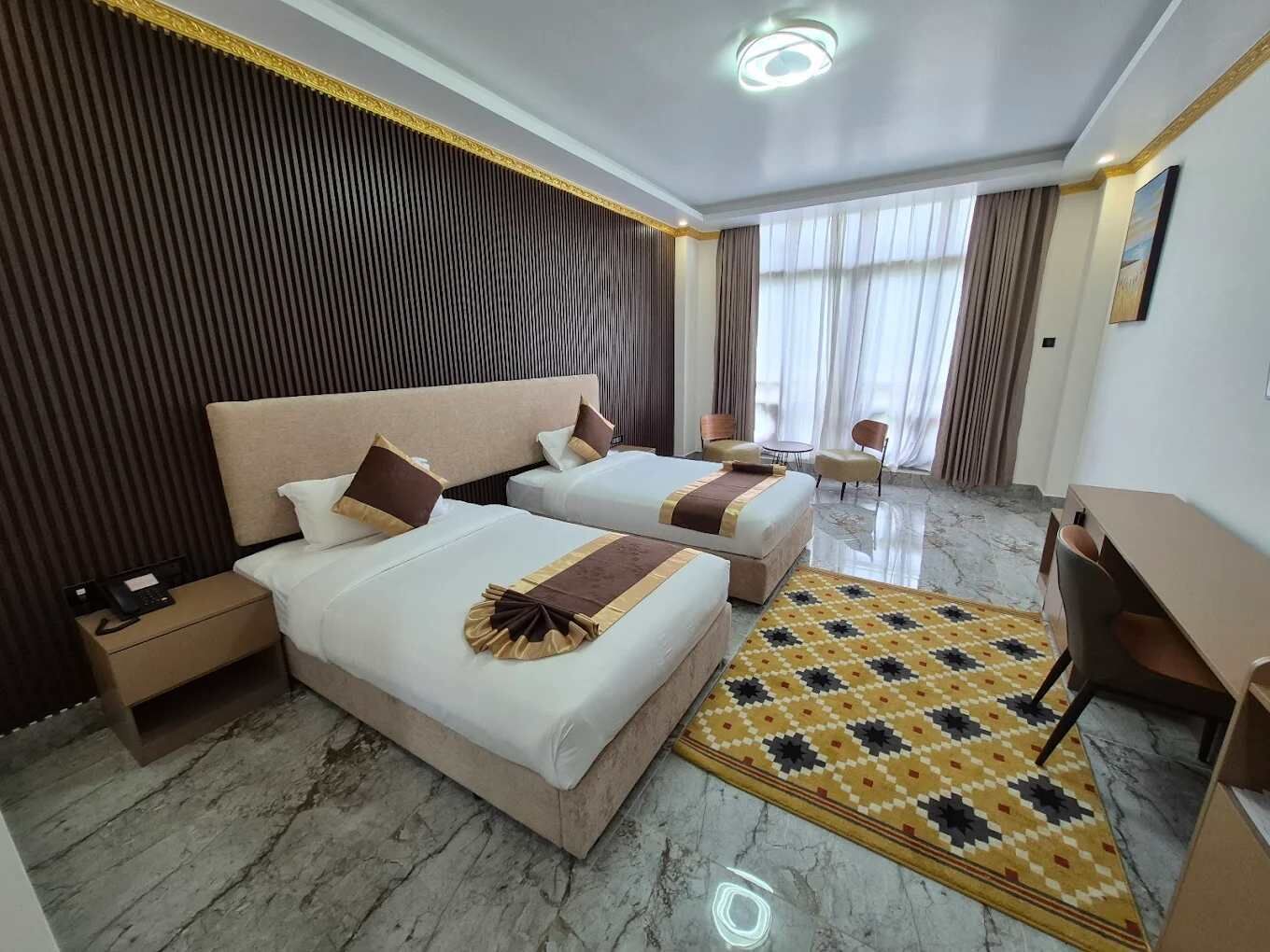 Deluxe kamer, 1 twee- of 2 eenpersoonsbedden, balkon, uitzicht op bergen