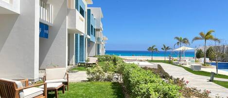 Chalet, 2 Bedrooms, Sea View | Property grounds