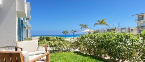 Chalet, 2 Bedrooms, Sea View | Property grounds