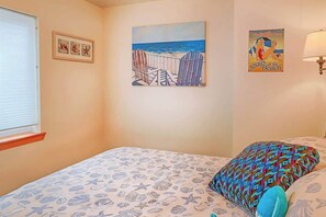 Iron/ironing board, WiFi, bed sheets - 4BR Moclips Beach House | Hot Tub | Fire Pit (Moclips)