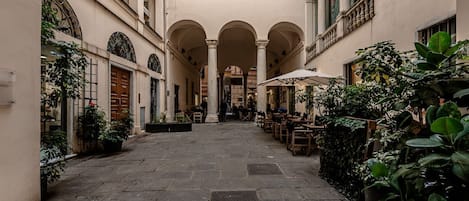 Ristorazione all'aperto