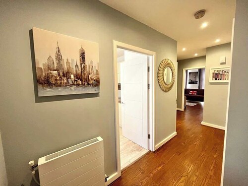 Modern 3BR House I Near Olympic Park & Westfield