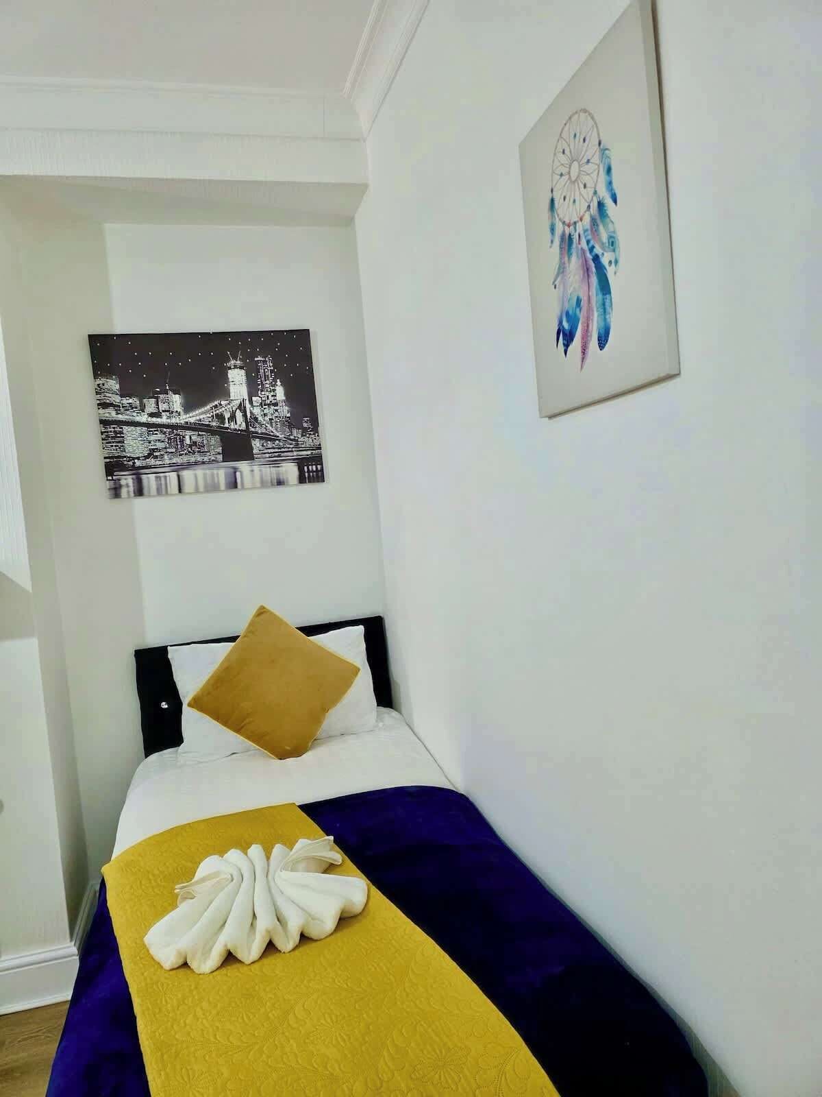 2 slaapkamers, een strijkplank/strijkijzer, wifi