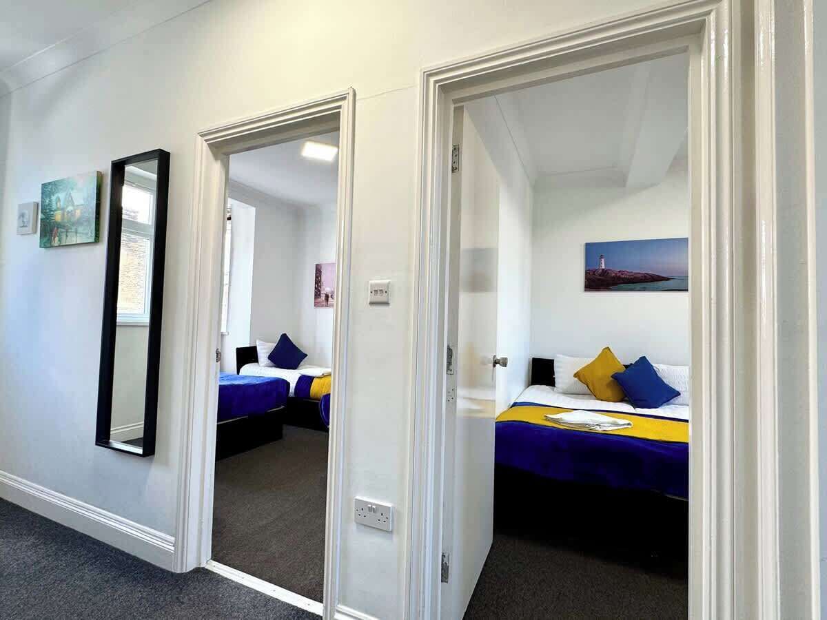 3 bedrooms, iron/ironing board, WiFi