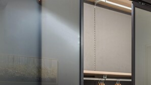 2 室のベッドルーム、デスク、WiFi (無料)、ベッドシーツ