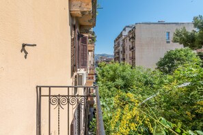 Property grounds - Parlatore design apartment (PALERMO)