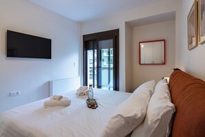 2 habitaciones, tabla de planchar con plancha y wifi gratis 